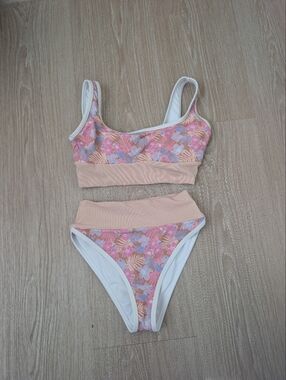 Lain Snow X Tiare Hawaii Pink Floral Bathing Suit Set